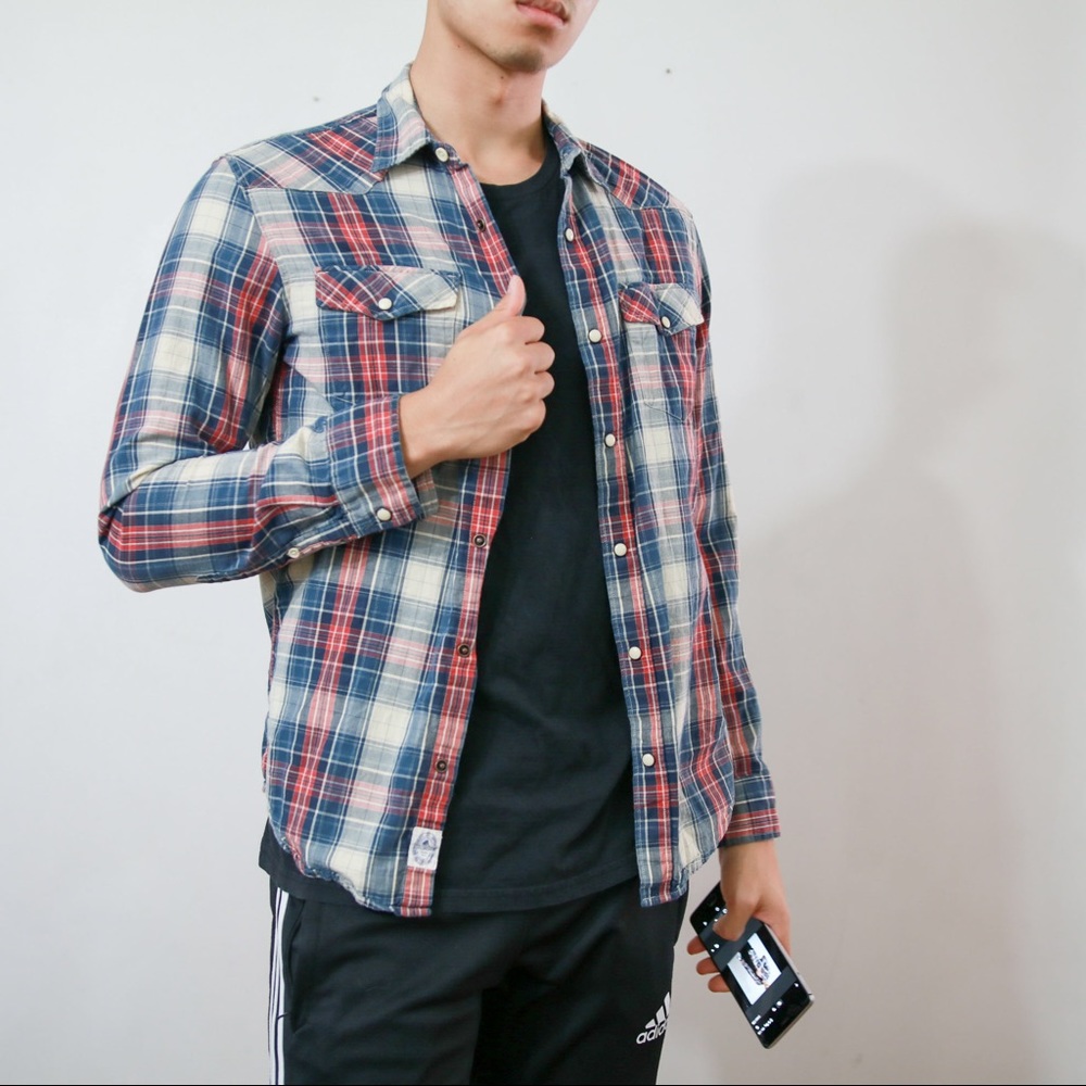 Plaid button up men’s